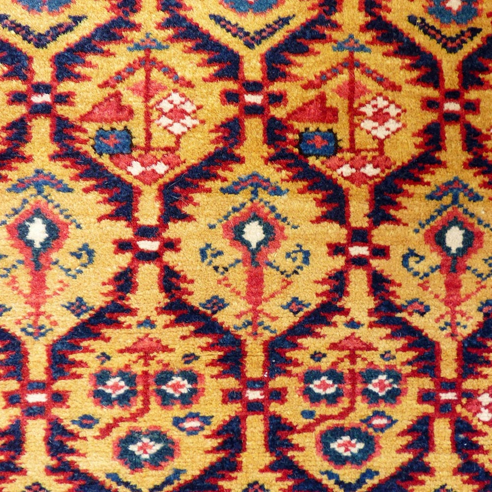 image Tappeto Kuba a fondo giallo